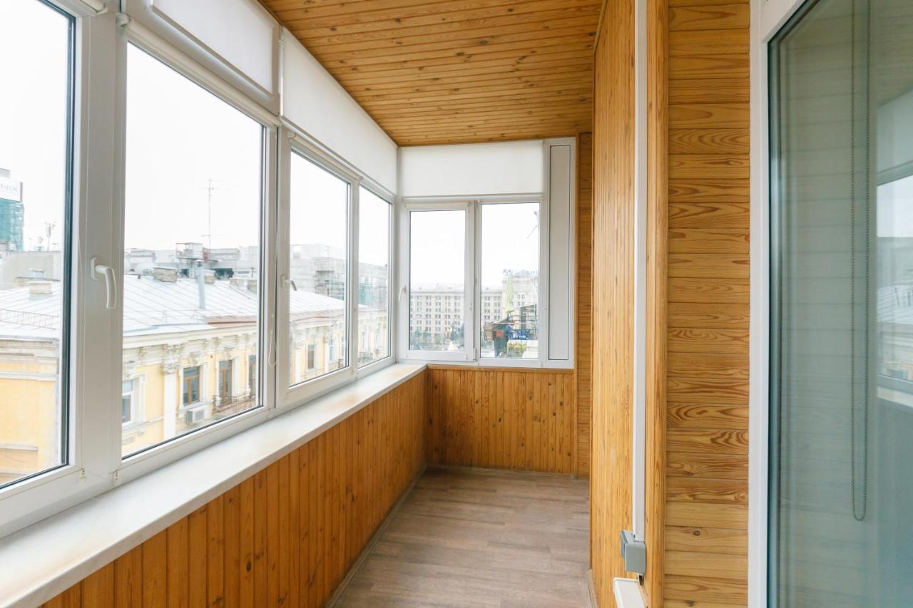 Maidan, Khreschatyk 3Br Kyiv Exterior foto